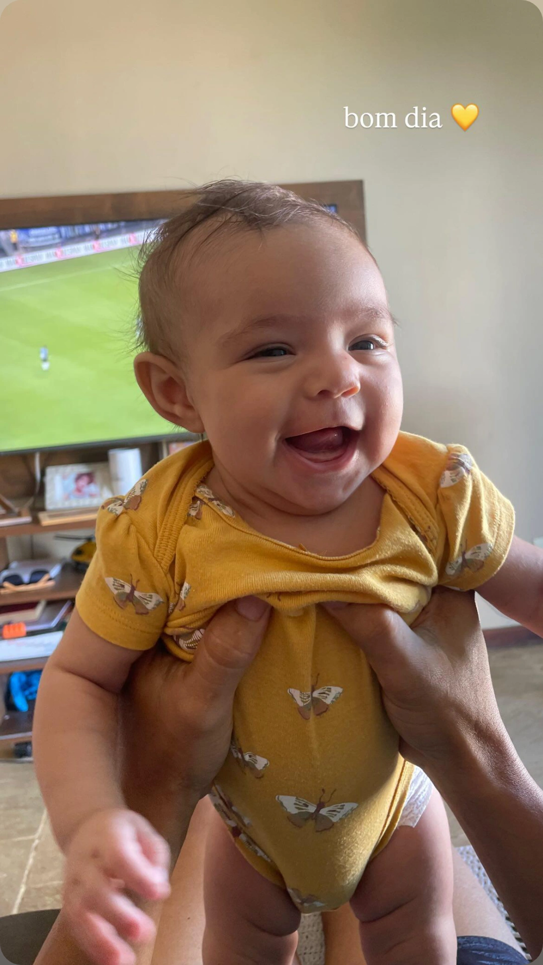 Chá de Bebê - Zuri (bebechegou.com), image size:1080x1920